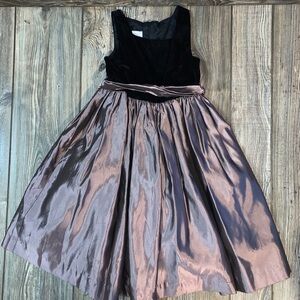 Plum Pudding Ltd Black Velvet Purple Skirt Bow Fancy Dress